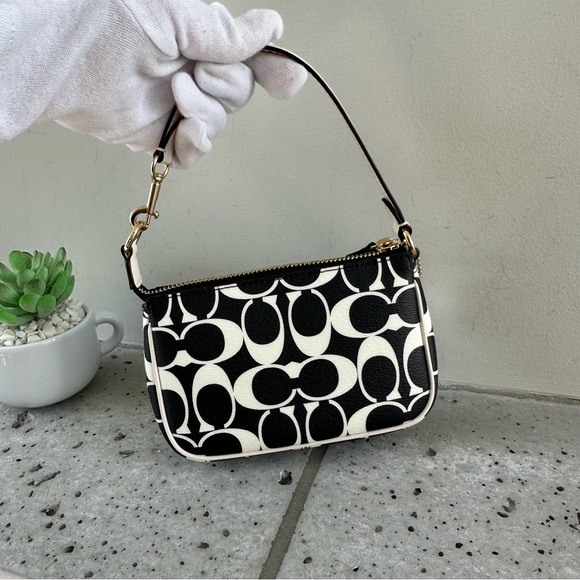 NWT Coach Nolita 15 In Signature Canvas - Picture 5 of 11